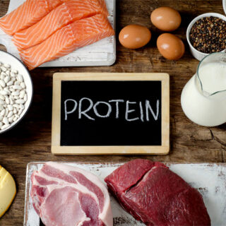 A kiegyensúlyozott étrendnek tartalmaznia kell protein feliratú termékeket?